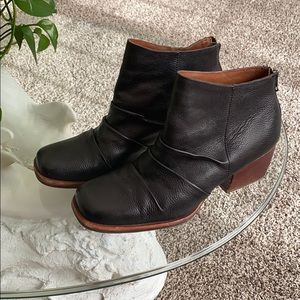Ankle Leather Boots